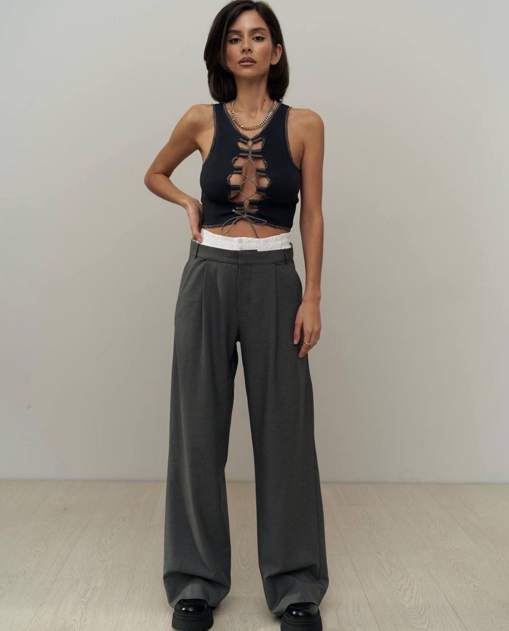 PANTALON DOUBLÉ À LA TAILLE