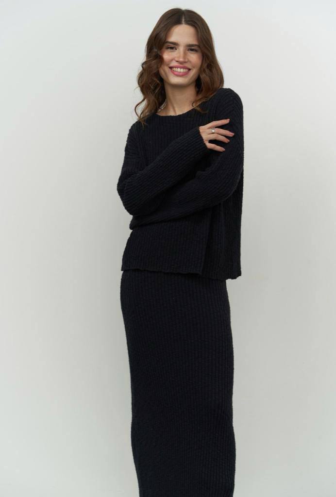 ENSEMBLE PULL & JUPE