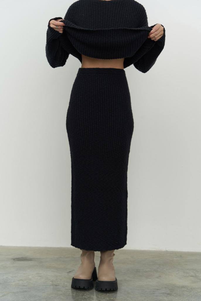 ENSEMBLE PULL & JUPE